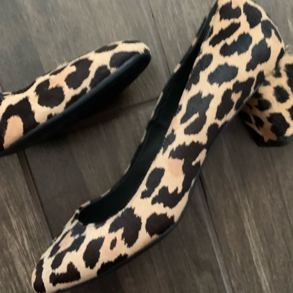 Kate Spade Beverly Leopard Print hair on hide Pumps Sz 11 Worn twice